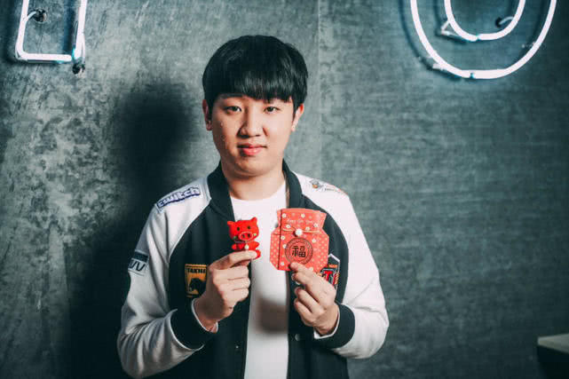 【战报】王者荣耀2020KPL秋季赛，WB.TS 3：0 上海EDG.M稳稳拿下