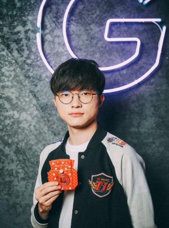 扑克策略的底层逻辑（扑克策略的核心原理）